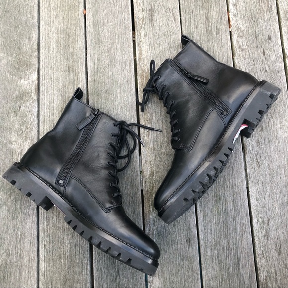 NEW NWT Vince Cabria Black Leather Lug Sole Zip Up Boots 9.5M $395 - Picture 7 of 15